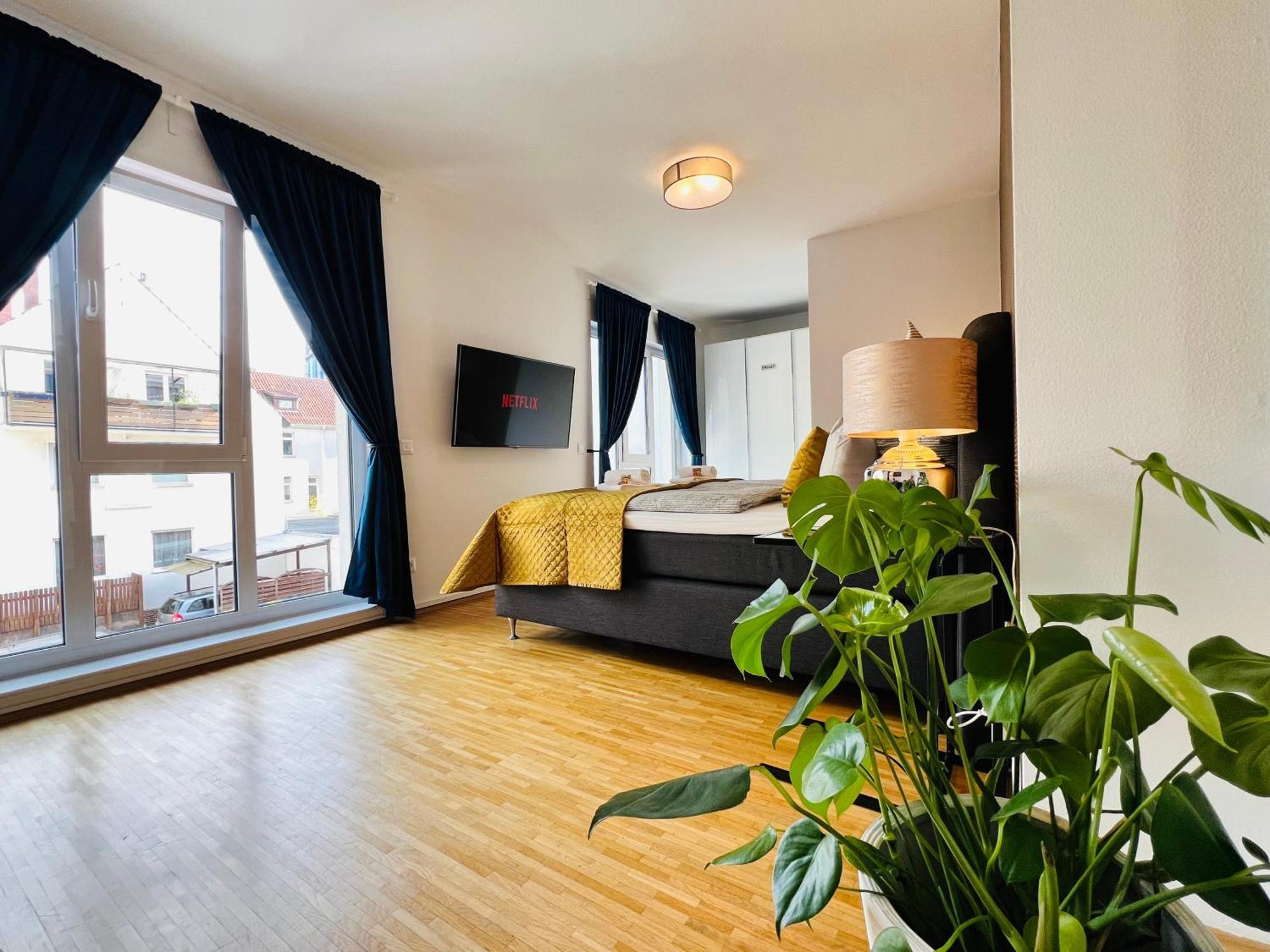 Moderne Wohnung Naehe Hbf-Lift-Tiefgarage-Contactless Check-In Hannover Dış mekan fotoğraf