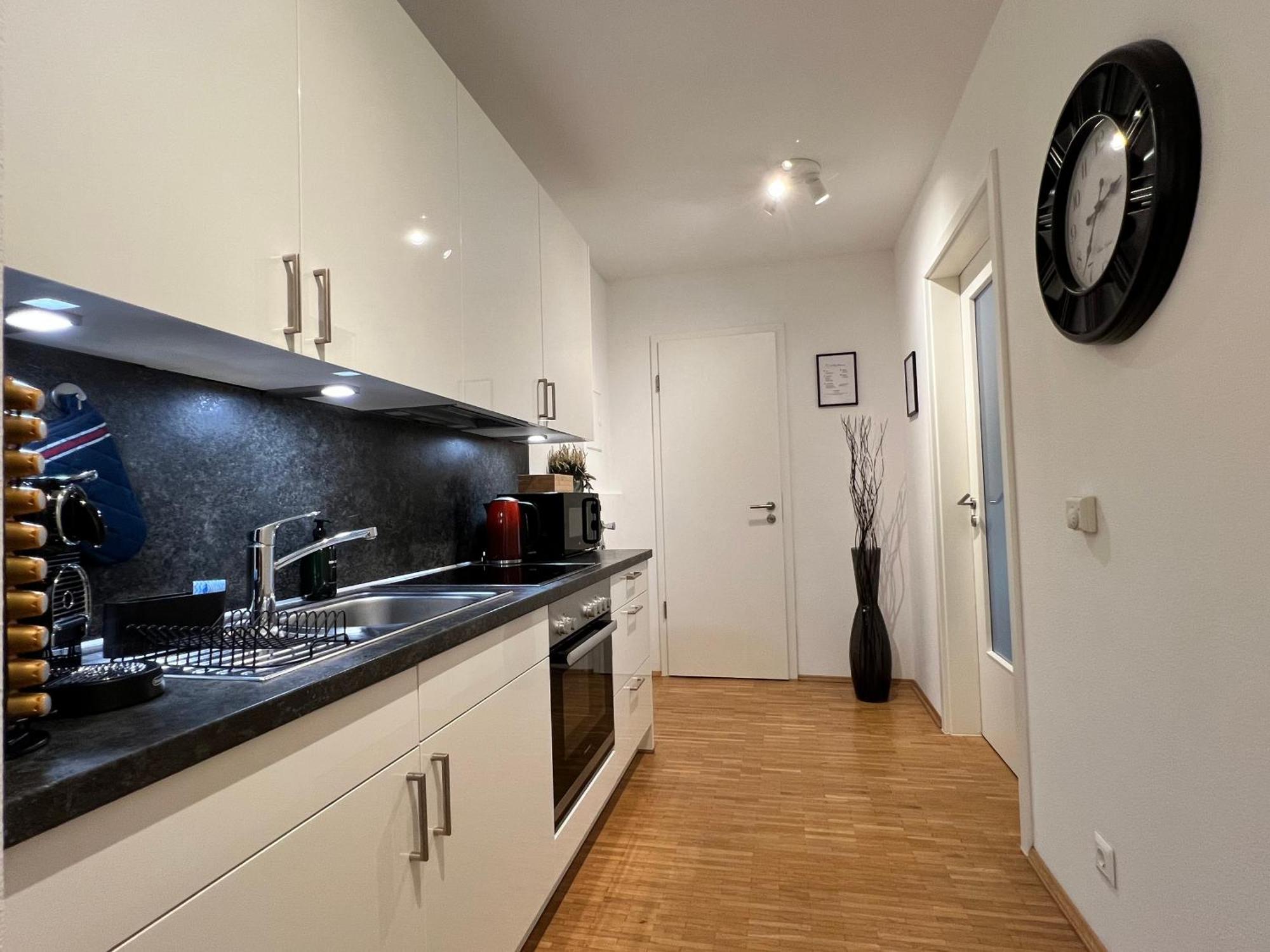Moderne Wohnung Naehe Hbf-Lift-Tiefgarage-Contactless Check-In Hannover Dış mekan fotoğraf