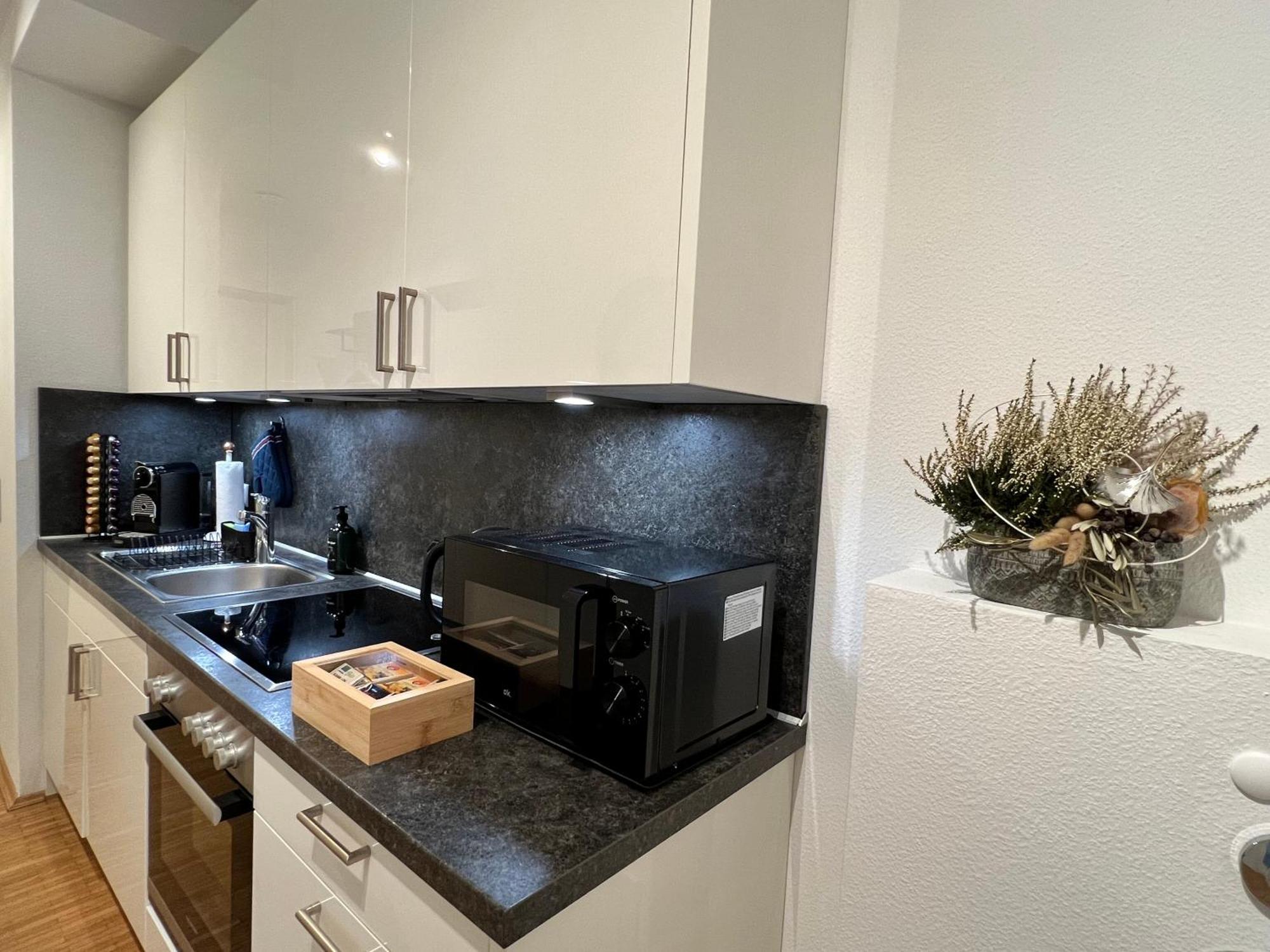 Moderne Wohnung Naehe Hbf-Lift-Tiefgarage-Contactless Check-In Hannover Dış mekan fotoğraf